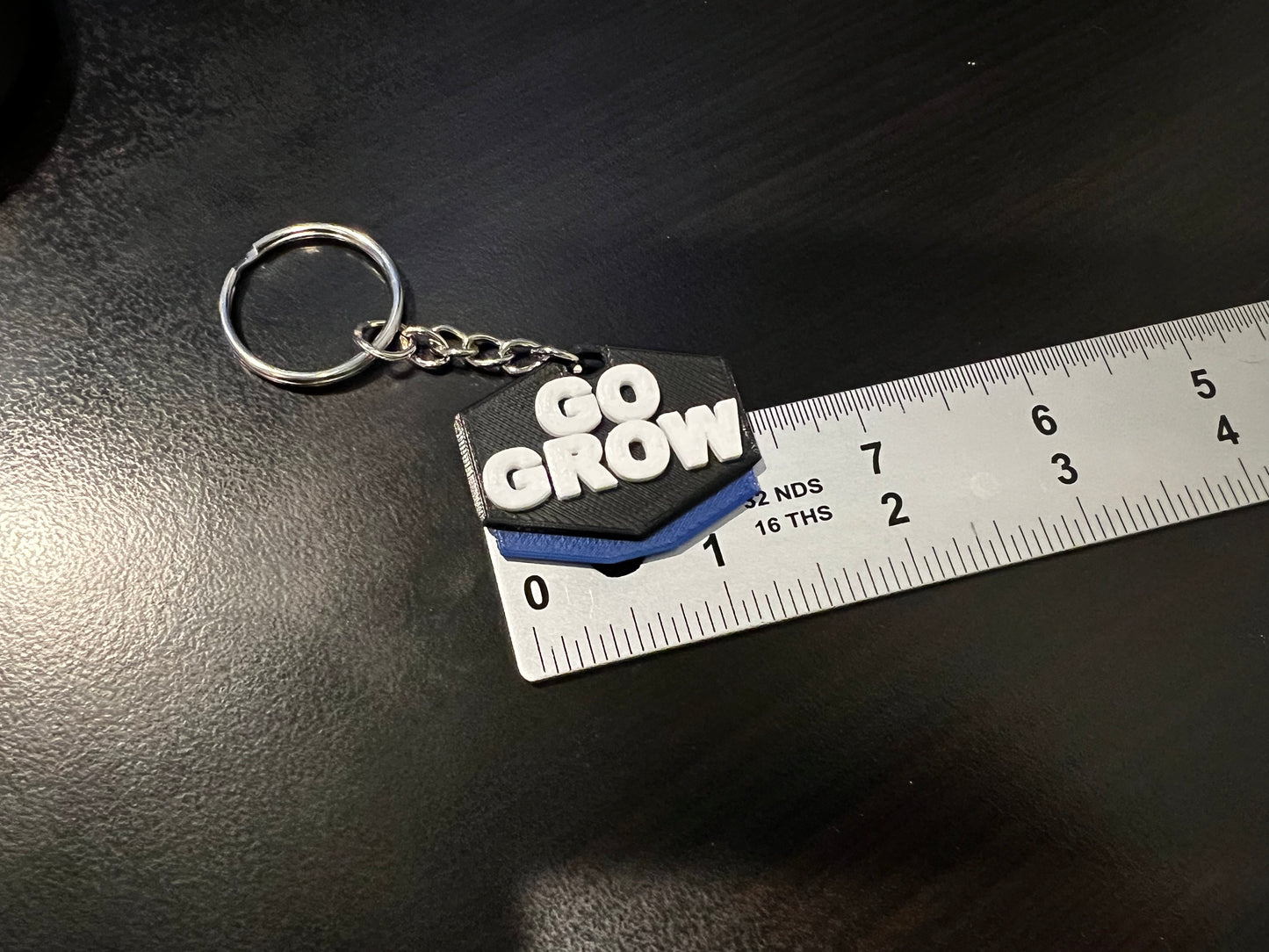 Go Grow / Ve A Crecer Keychain
